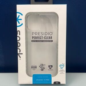 NWT Speck iPhone 11 Pro Clear Case